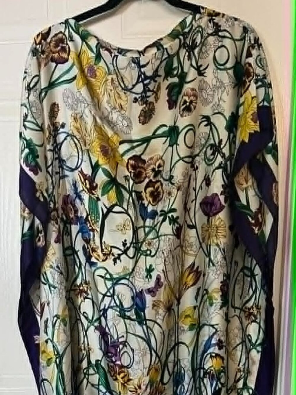 Summer Silky Floral/Colorful Kimono (E15)
